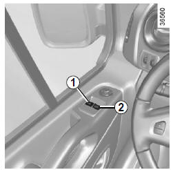 Renault Trafic. Lève-vitres électriques