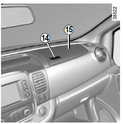 Renault Trafic. Vide-poches passager de planche de bord 15