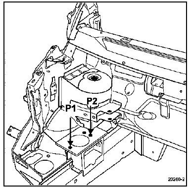Renault Trafic.  Fixation moteur
