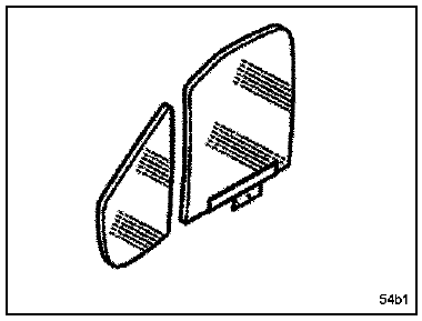 Renault Trafic. Vitre de porte avant