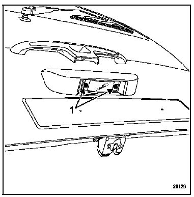 Revue technique automobile Renault Trafic: Eclairage plaque d