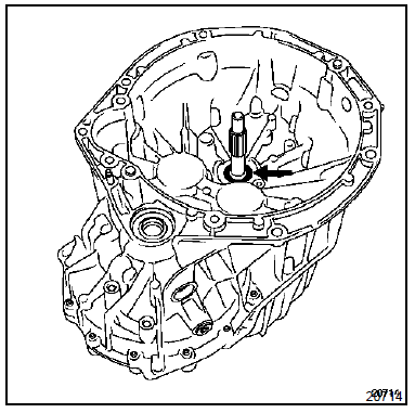 Renault Trafic. Joint a levres d'arbre d'embrayage