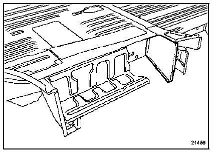 Renfort de fermeture de bas de caisse
