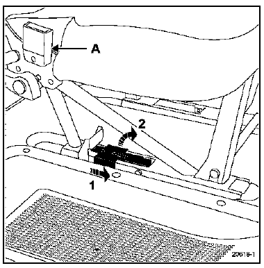 Déverrouiller les deux pènes (a), puis dégager les