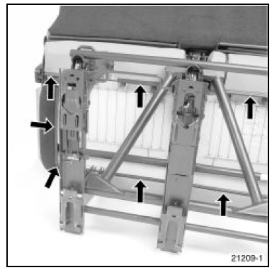 Dégager les bandes de retenue de coiffe sous